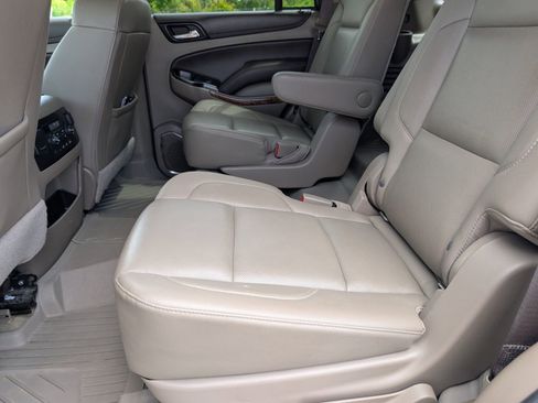 Used 2017 Chevrolet Tahoe Premier AWD/4WD image 8