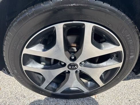 Used 2017 Kia Sportage SX FWD image 3