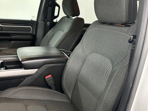 Used 2019 RAM 1500 Big Horn AWD/4WD image 12