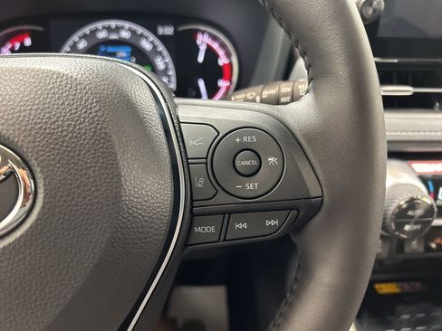 Used 2025 Toyota RAV4 XLE Premium w/ Weather Package image 27