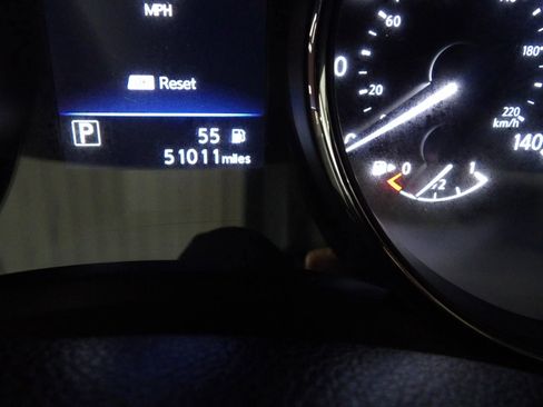 Used 2020 Nissan Rogue SL image 19