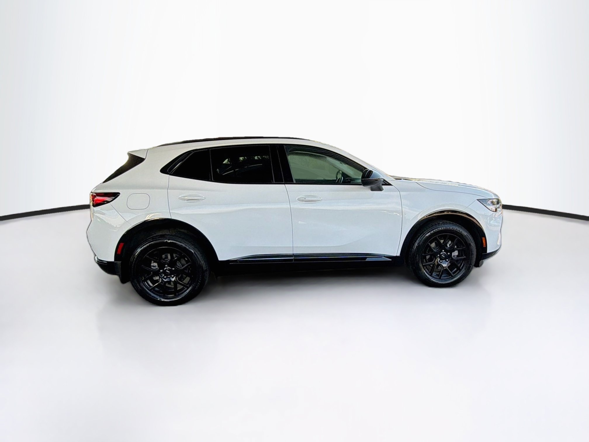 Used 2021 Buick Envision Essence w/ Sport Touring Package AWD/4WD image 10