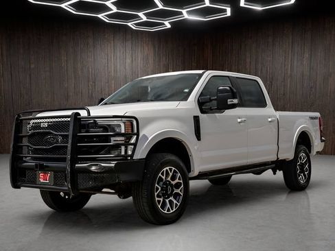 Used 2020 Ford F250 Lariat AWD/4WD image 3