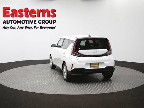 Used 2023 Kia Soul LX w/ Option Group 015 FWD image 36
