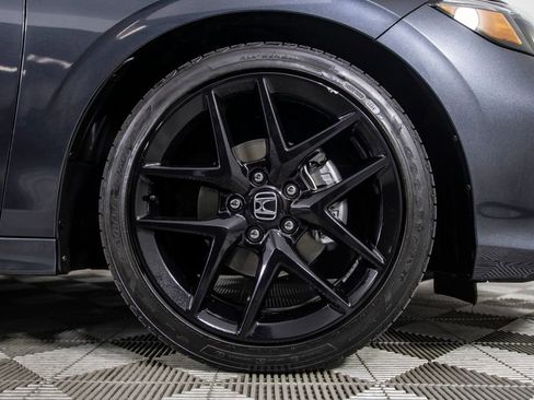 Used 2025 Honda Civic Sport image 42