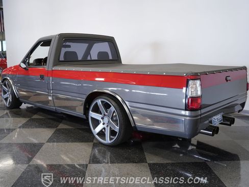 Used 1989 Isuzu Pickup S image 9