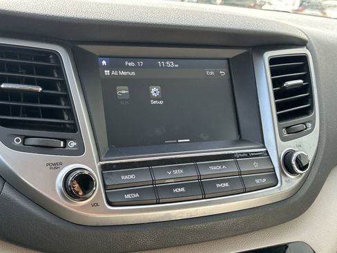 Used 2018 Hyundai Tucson SEL image 16