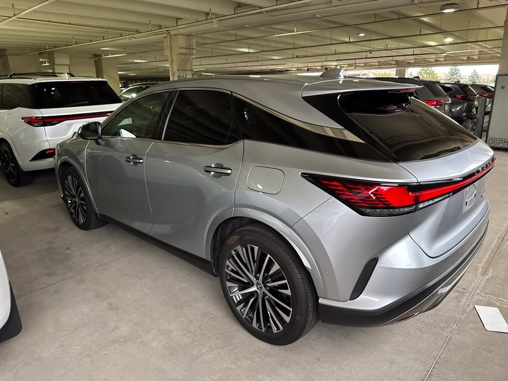 Used 2025 Lexus RX 350 Premium Plus w/ Convenience Package AWD/4WD image 4