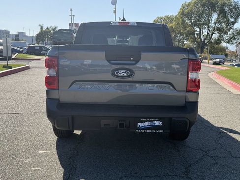 New 2026 Ford Maverick XLT w/ XLT Luxury Package FWD image 5