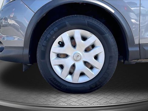 Used 2019 Nissan Rogue Sport S FWD image 9