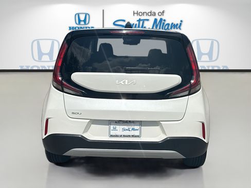 Used 2023 Kia Soul LX w/ Option Group 015 image 6