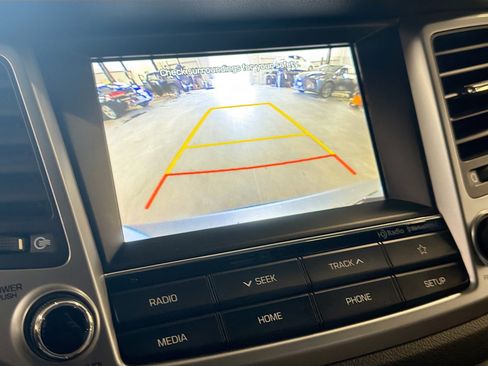 Used 2018 Hyundai Tucson Value w/ Cargo Package AWD/4WD image 21