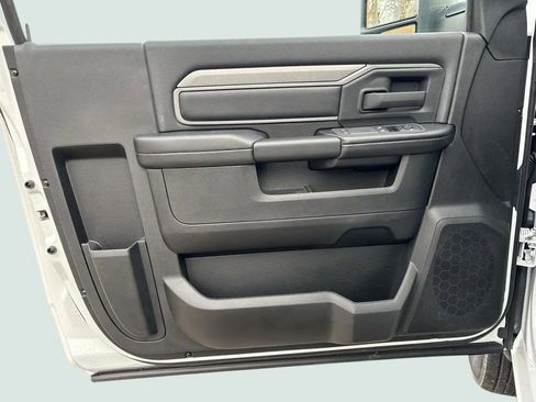 New 2026 RAM 3500 Tradesman image 15