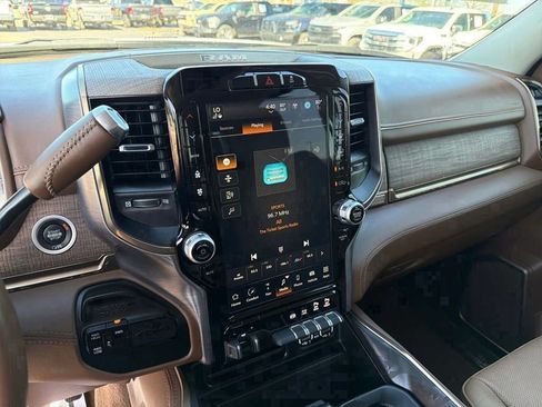 Used 2024 RAM 3500 Limited AWD/4WD image 41