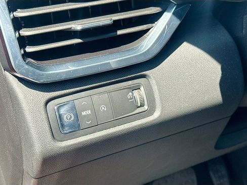 Used 2024 GMC Acadia Elevation w/ Luxury Package image 10