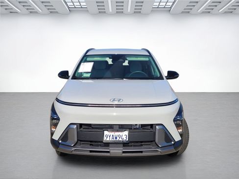 Certified 2026 Hyundai Kona SEL Premium AWD/4WD image 2