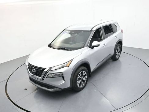 Used 2023 Nissan Rogue SV FWD image 35