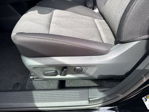 New 2026 Nissan Rogue SV AWD/4WD image 15