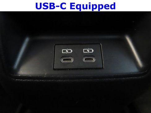 Used 2024 Toyota Corolla LE image 29