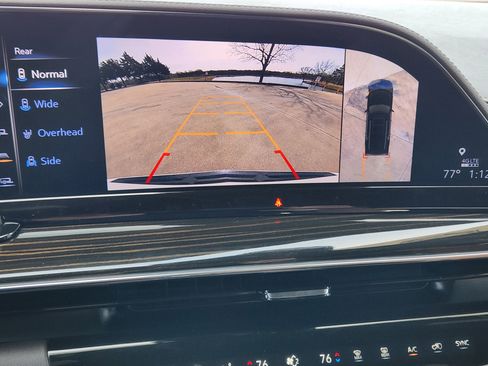 Certified 2024 Cadillac Escalade Premium Luxury w/ Performance Package image 17