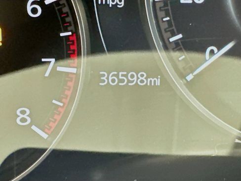 Used 2024 MAZDA MAZDA3 s image 19