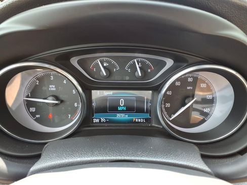 Used 2019 Buick Envision Essence AWD/4WD image 14