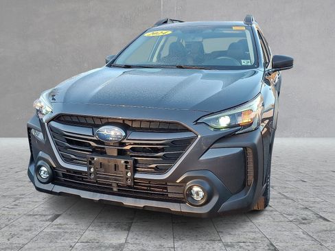 Used 2024 Subaru Outback image 4