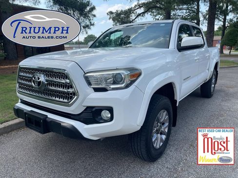Used 2016 Toyota Tacoma SR5 RWD image 1