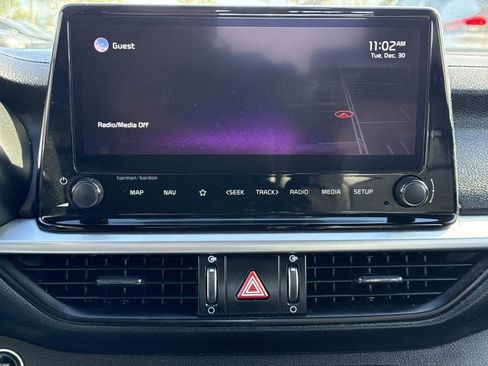 Used 2022 Kia Forte GT-Line w/ GT-Line Premium Package image 22