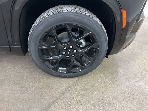New 2026 Chevrolet Traverse RS AWD/4WD image 13
