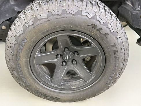 Used 2021 Jeep Wrangler Unlimited Sport image 30