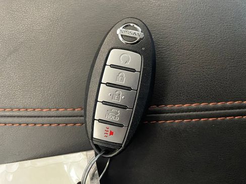 Certified 2022 Nissan Sentra SR FWD image 18