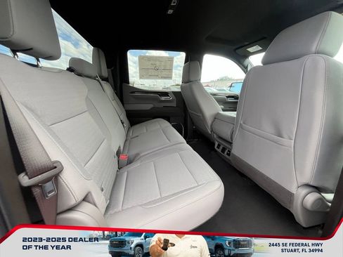 New 2026 GMC Sierra 1500 SLE image 13