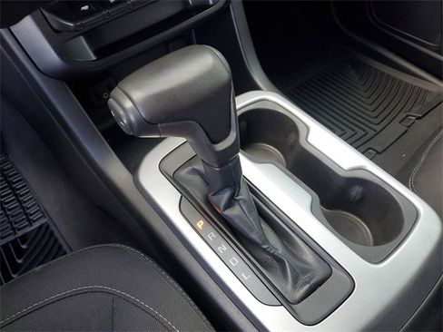 Used 2019 Chevrolet Colorado LT w/ LT Convenience Package image 29