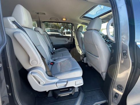 Used 2018 Honda Odyssey EX-L image 28