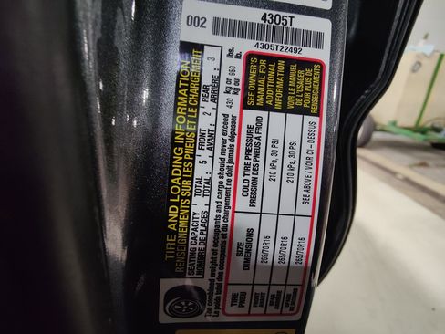 Used 2017 Toyota Tacoma TRD Off-Road w/ Tow Package image 24