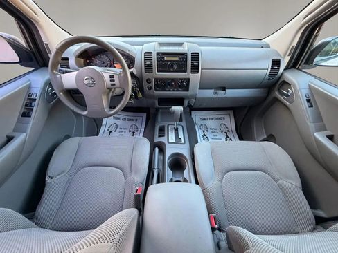 Used 2008 Nissan Frontier SE w/ SE Value Truck Pkg RWD image 22