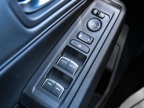 Used 2025 Honda Accord EX-L image 32