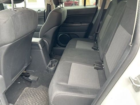 Used 2012 Jeep Patriot Latitude image 12