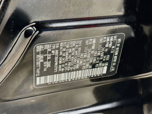 Used 2023 Nissan Rogue SV FWD image 36