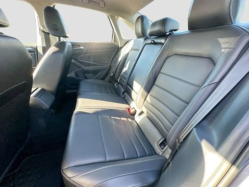 Used 2022 Nissan Rogue Sport SL image 28