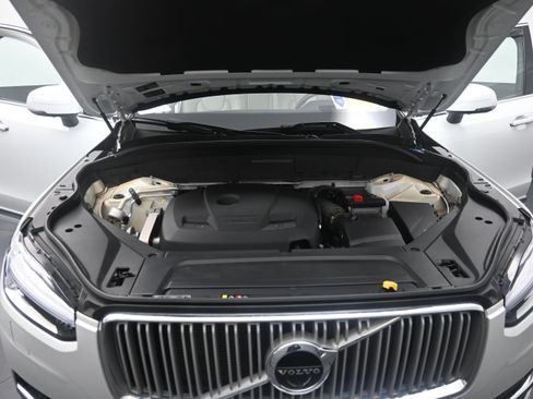 Used 2019 Volvo XC90 T6 Inscription w/ Advanced Package AWD/4WD image 12