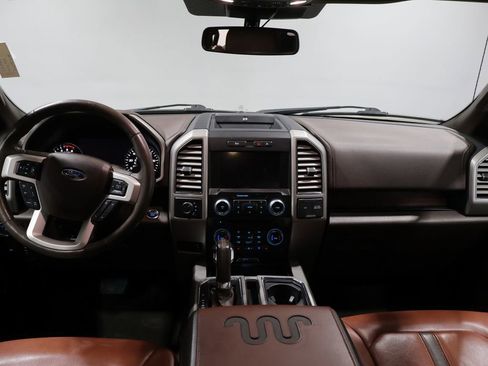 Used 2018 Ford F150 King Ranch w/ Equipment Group 601A Luxury AWD/4WD image 19