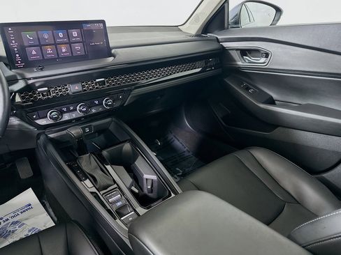 Used 2025 Honda Accord EX-L image 23