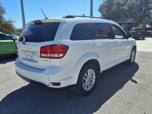 Used 2018 Dodge Journey SXT w/ Premium Group image 5