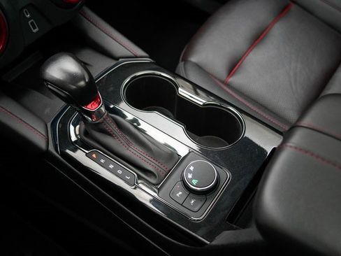 Used 2022 Chevrolet Blazer RS w/ Enhanced Convenience Package image 31