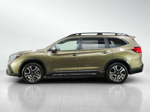 Used 2023 Subaru Ascent Touring AWD/4WD image 2