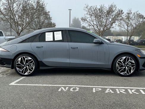 Used 2024 Hyundai Ioniq 6 SEL image 3