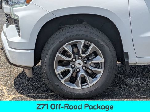 Used 2024 Chevrolet Silverado 1500 RST w/ Z71 Off-Road Package AWD/4WD image 12