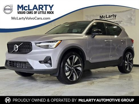 New 2026 Volvo XC40 B4 Plus w/ Climate Package FWD image 1